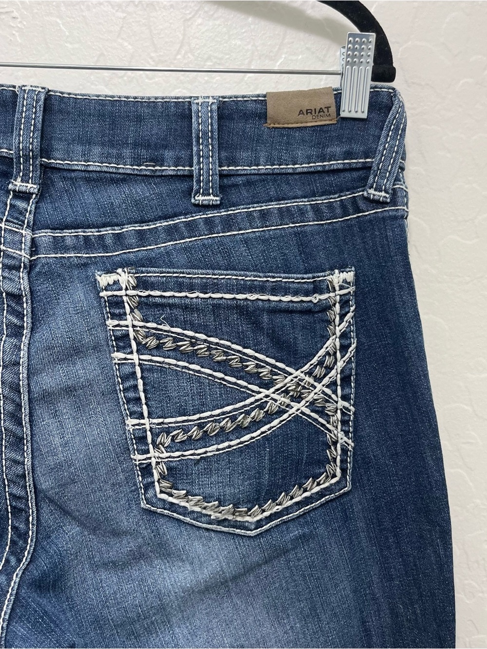 Ariat Women’s Entwined Wide Leg Trouser Jeans Sz 33L - Picture 8 of 12
